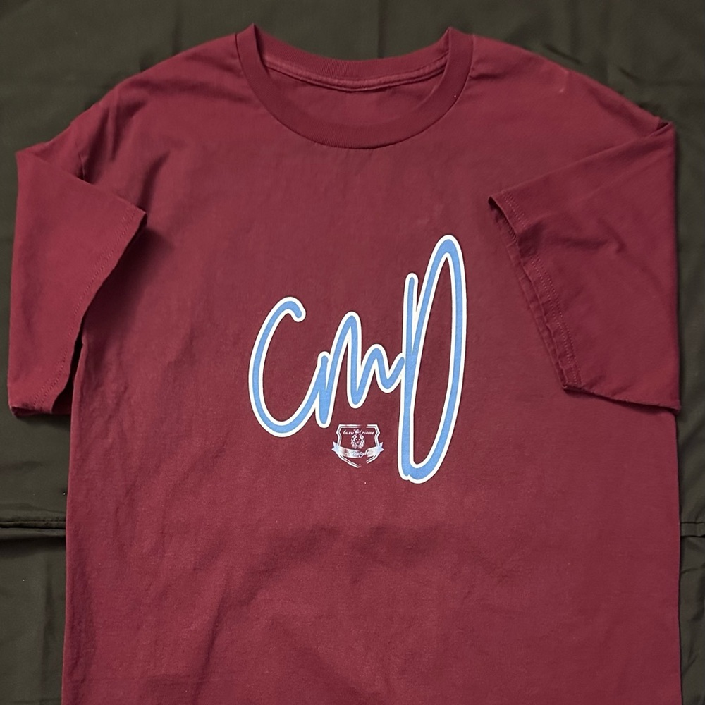 Brand new fitted luxurious 100% cotton Luxurious Lifestyle Creationz One of one